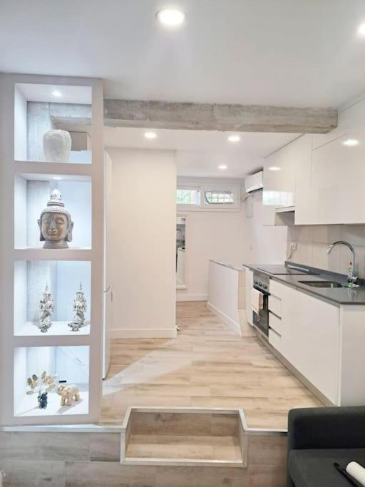 Apartment Modern In